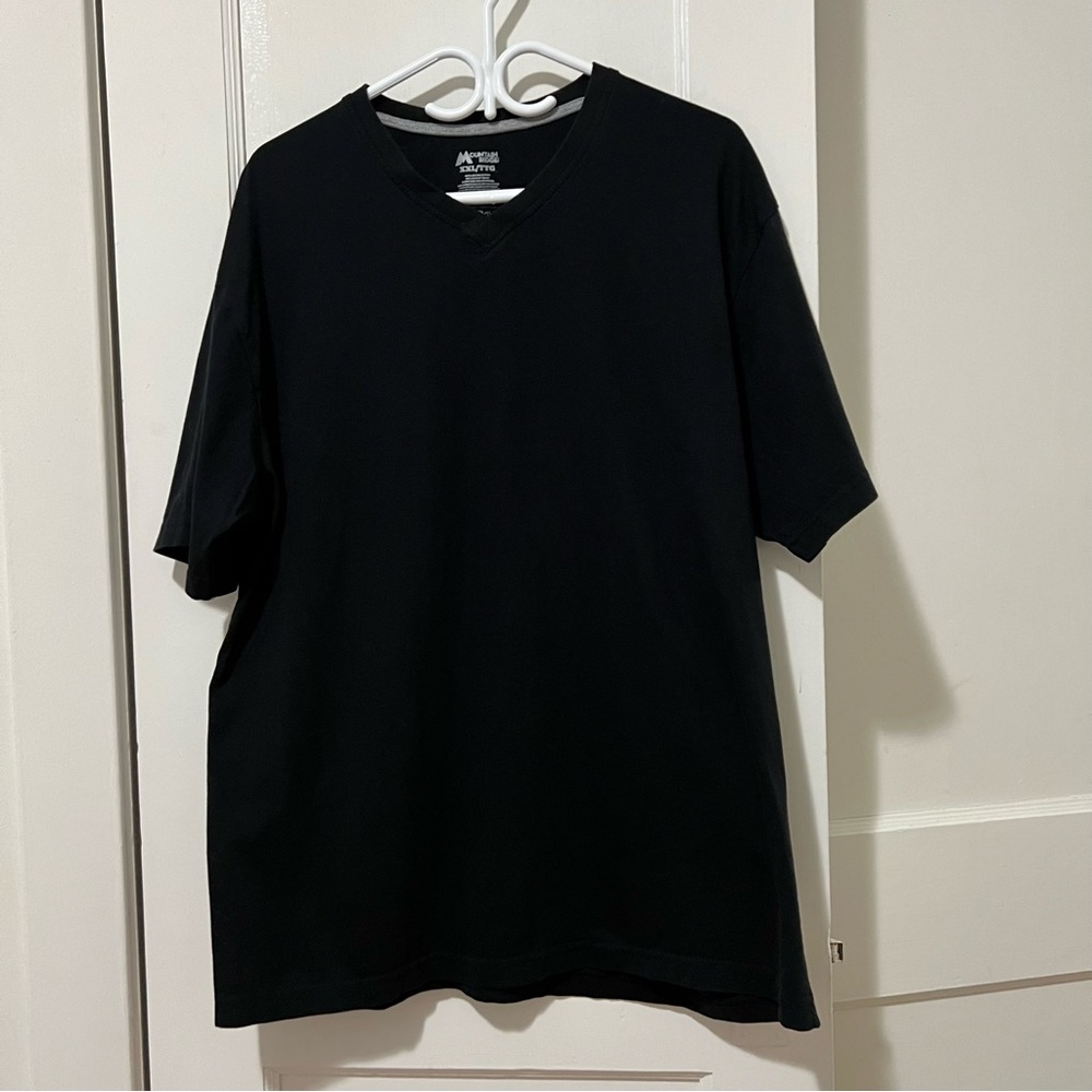 Mountain Ridge Black V-Neck T-Shirt